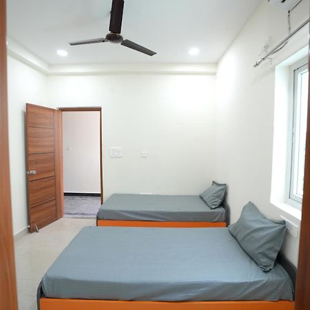 Olive-2 Coliving Pg Hostel Haiderabad Buitenkant foto
