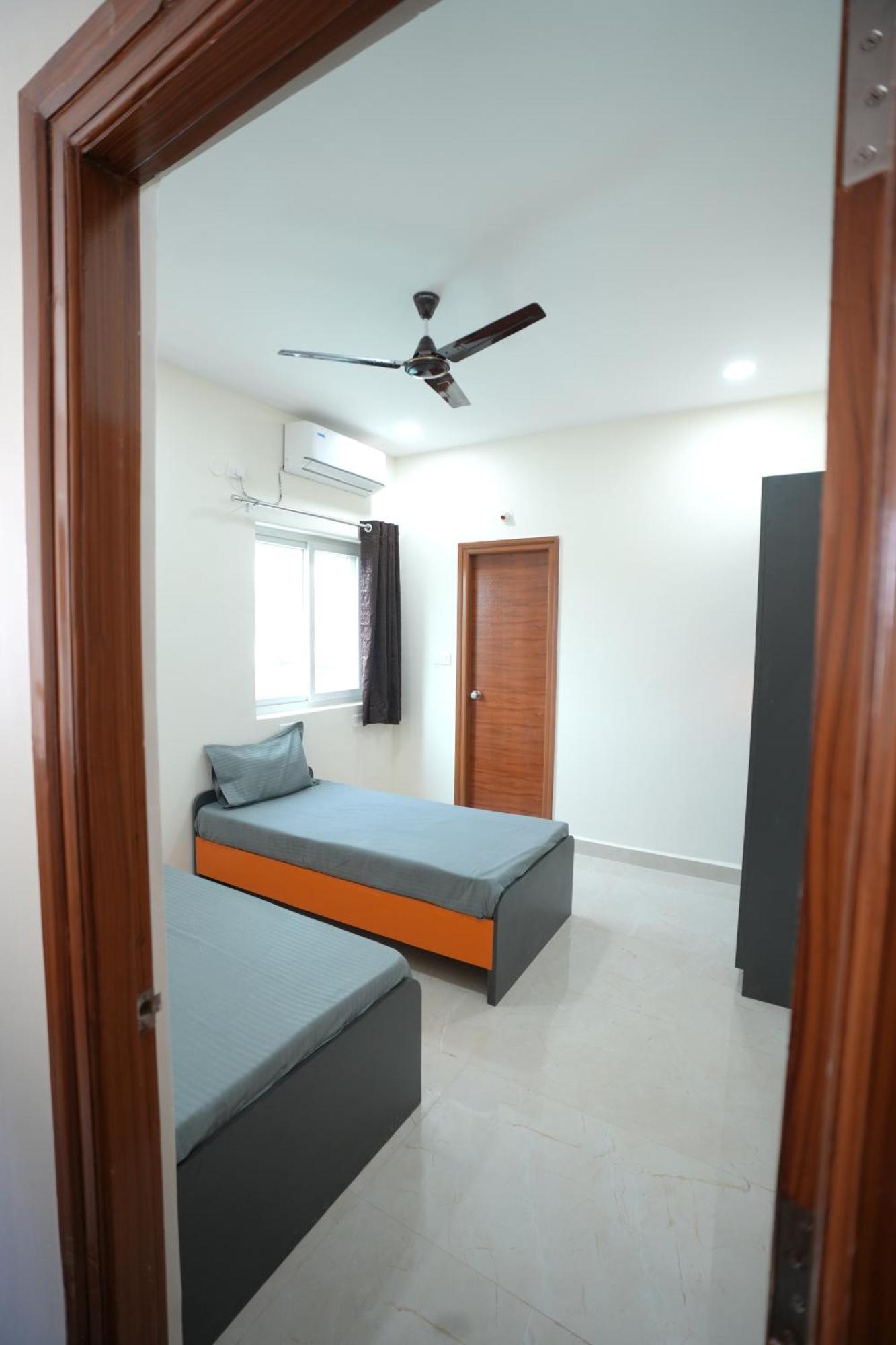 Olive-2 Coliving Pg Hostel Haiderabad Buitenkant foto